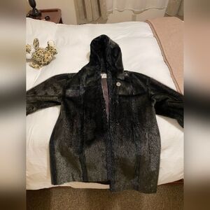 womens fur coat Levinsky